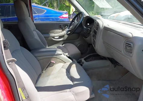 2004 Chevrolet Blazer Ls from USA, damaged, VIN 1GNDT13X94K142808